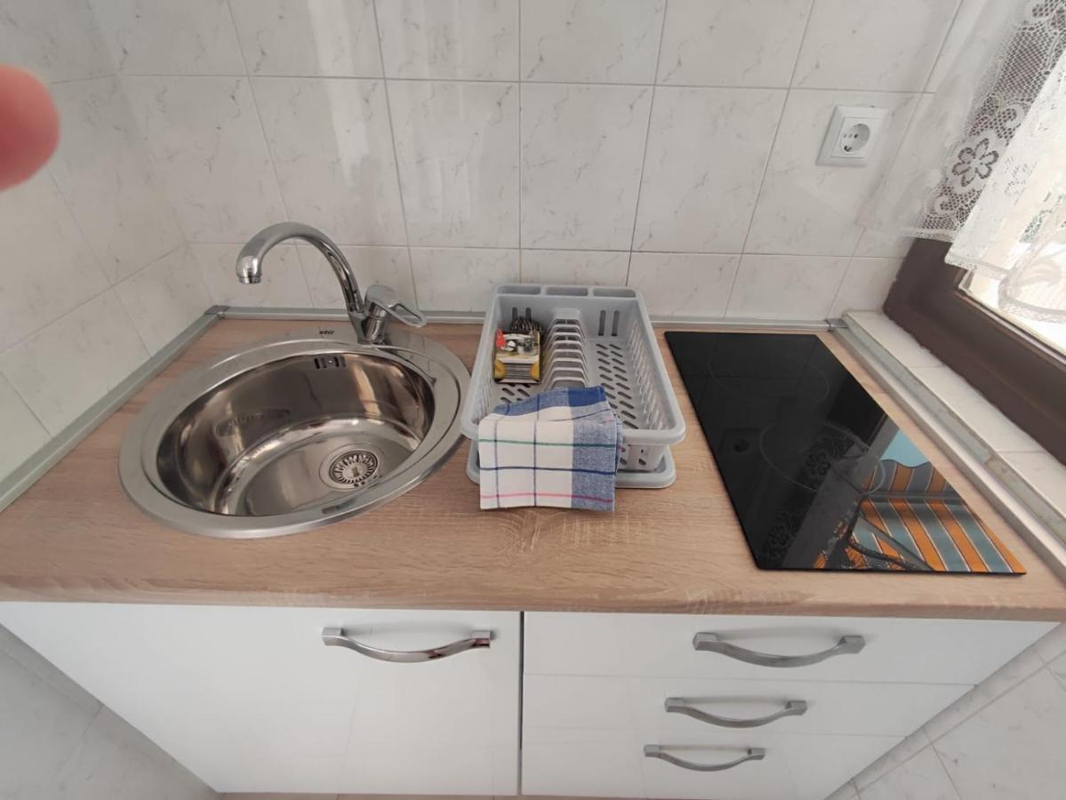 Apartmani Valentino Макарська Екстер'єр фото