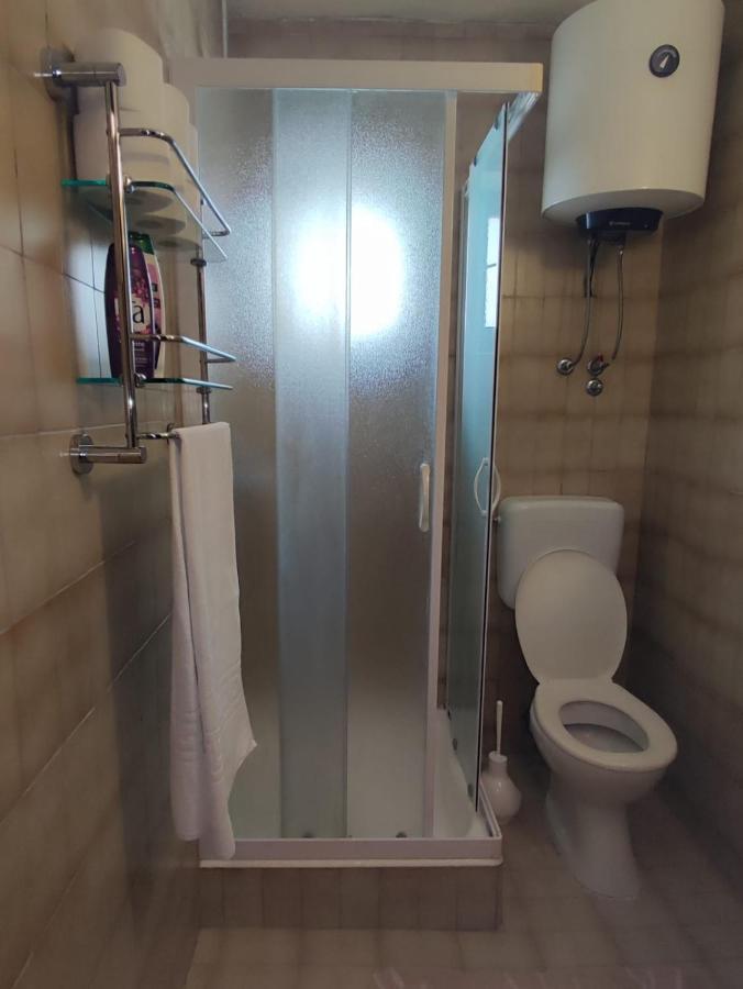 Apartmani Valentino Макарська Екстер'єр фото